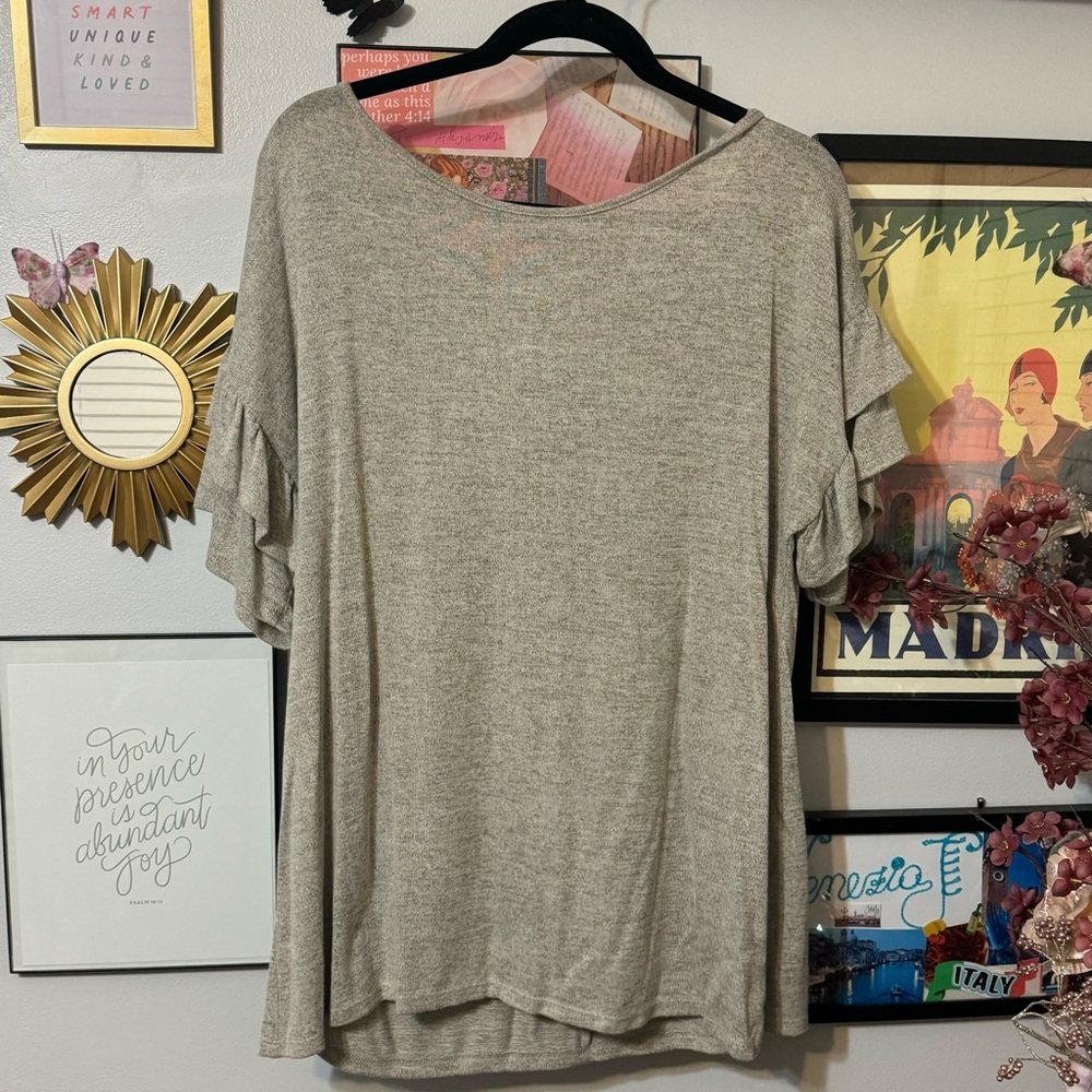 Short Sleeve Tan/Grayish Ruffled Sleeve Blouse
